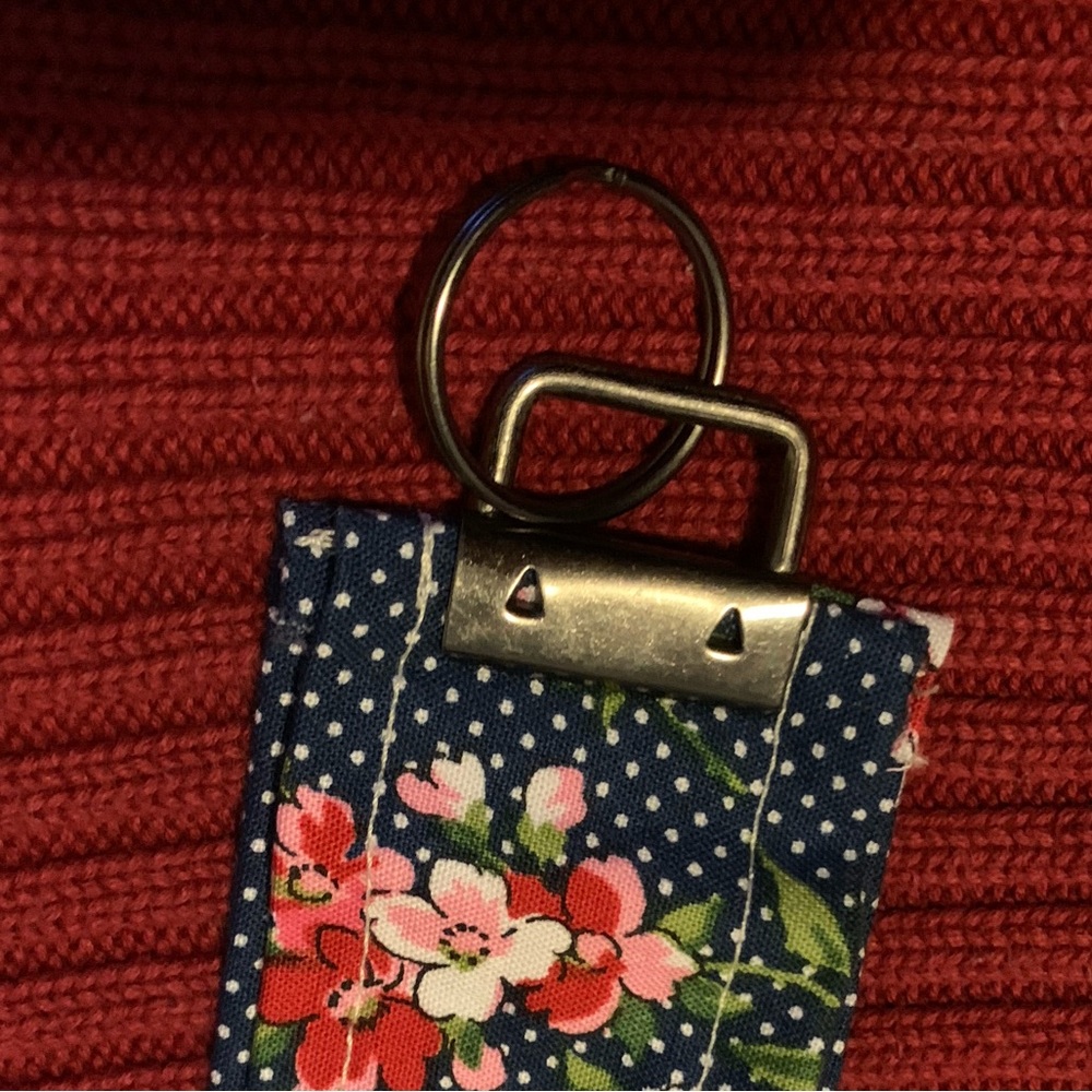 Lanyard - Picture 3 of 3